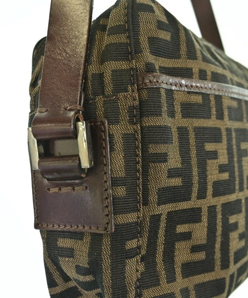 FENDI กระเป๋าสะพาย