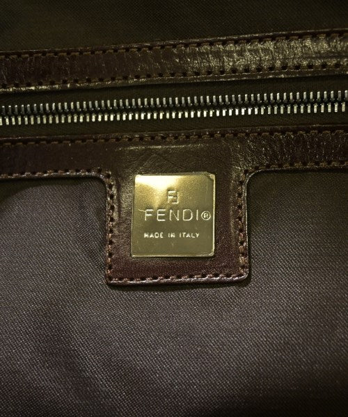 FENDI กระเป๋าสะพาย