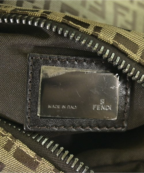 FENDI กระเป๋าสะพาย