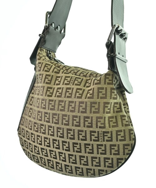 FENDI กระเป๋าสะพาย