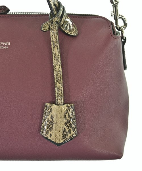 FENDI กระเป๋าสะพาย
