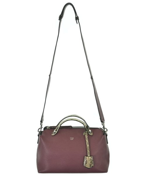 FENDI กระเป๋าสะพาย