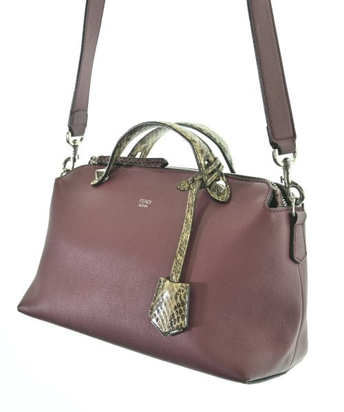 FENDI กระเป๋าสะพาย