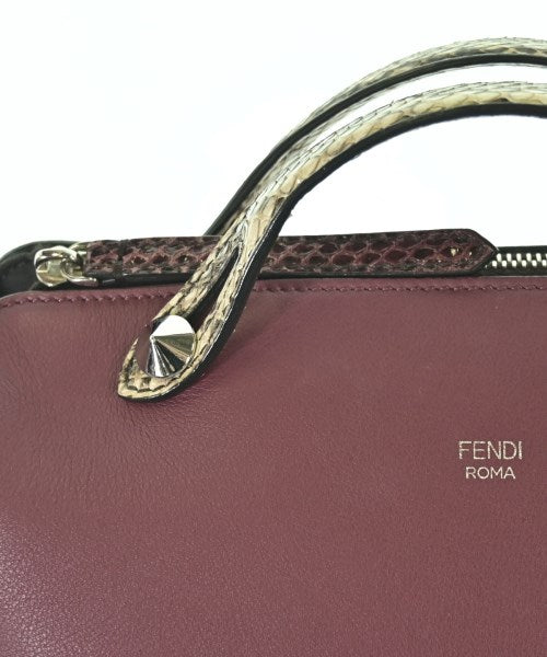 FENDI กระเป๋าสะพาย