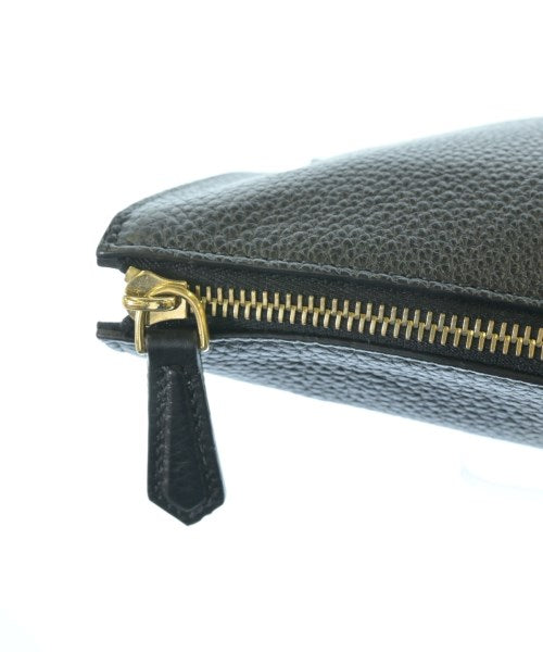 FENDI คลัตช์