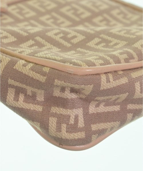 FENDI กระเป๋าสะพาย