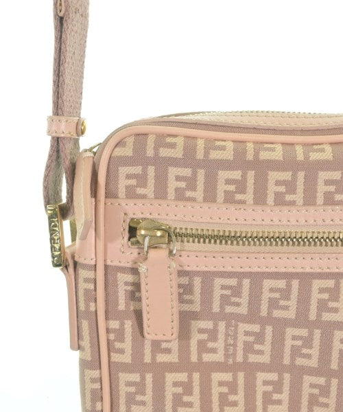 FENDI กระเป๋าสะพาย