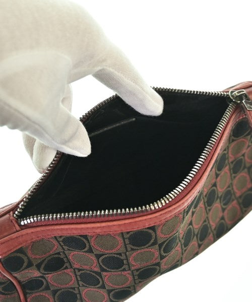 Salvatore Ferragamo กระเป๋าถือ