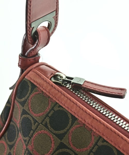 Salvatore Ferragamo กระเป๋าถือ