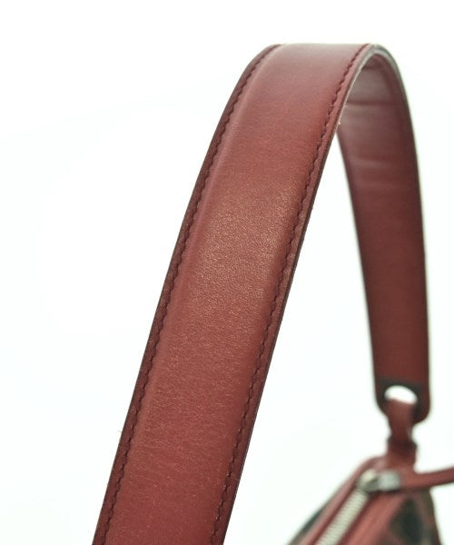 Salvatore Ferragamo กระเป๋าถือ
