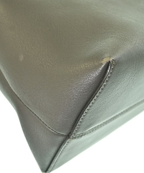 FENDI กระเป๋าสะพาย