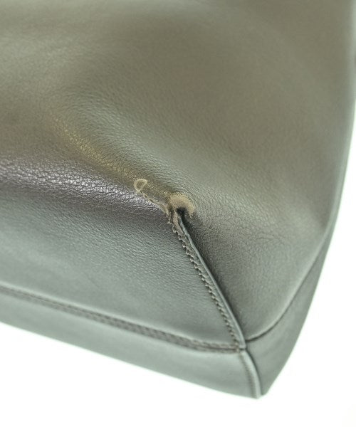 FENDI กระเป๋าสะพาย