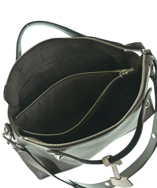 FENDI กระเป๋าสะพาย