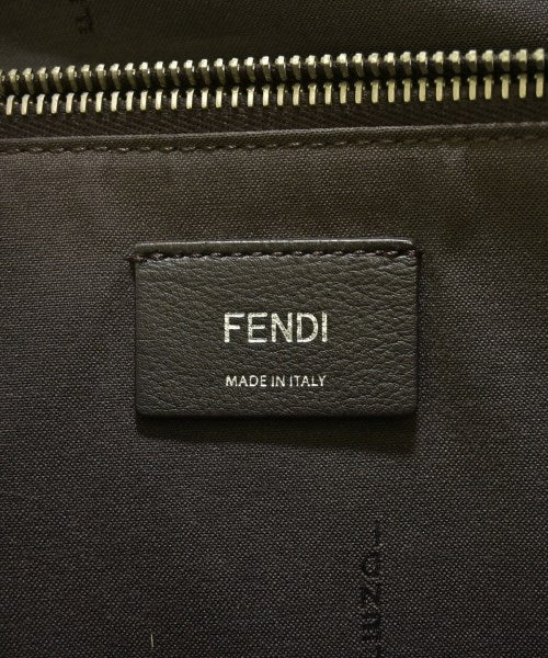 FENDI กระเป๋าสะพาย