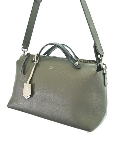 FENDI กระเป๋าสะพาย