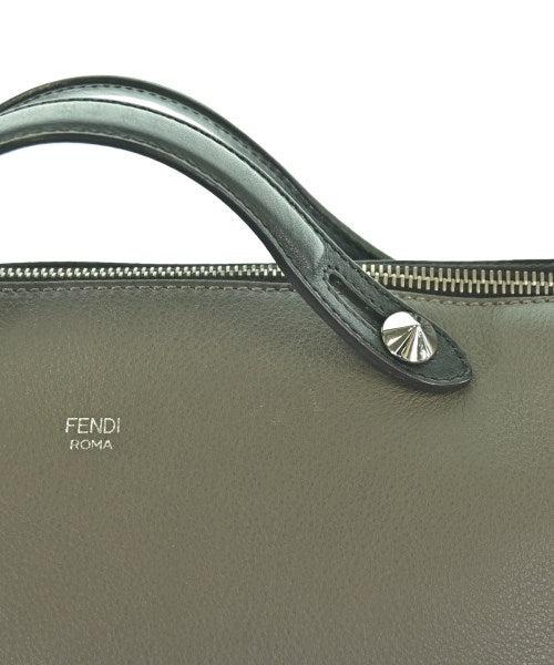 FENDI กระเป๋าสะพาย