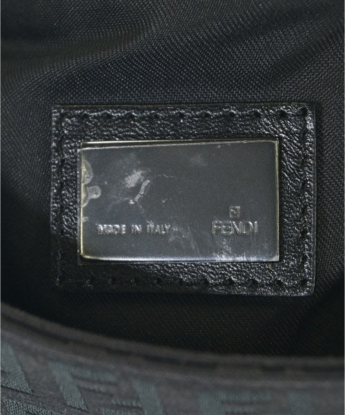 FENDI กระเป๋าถือขนาดใหญ่