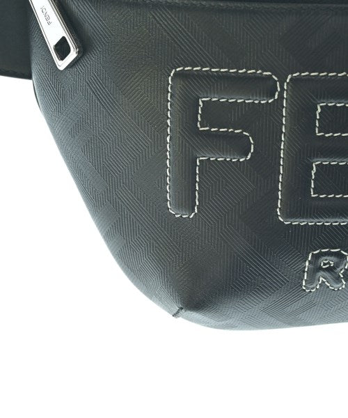 FENDI กระเป๋าสะพาย