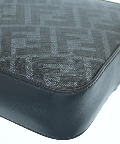 FENDI กระเป๋าสะพาย