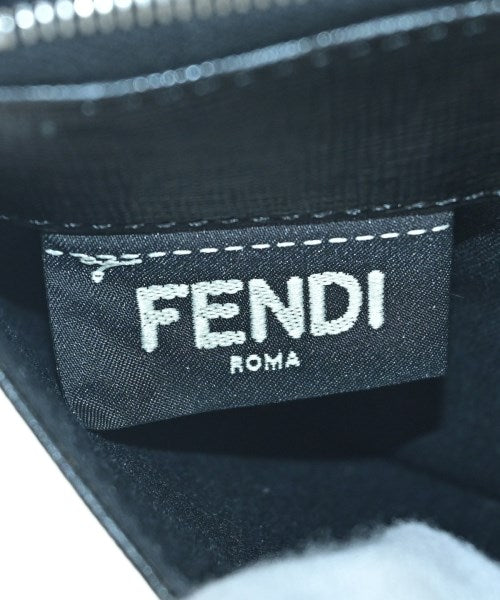 FENDI กระเป๋าสะพาย