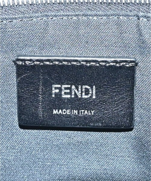 FENDI กระเป๋าสะพาย