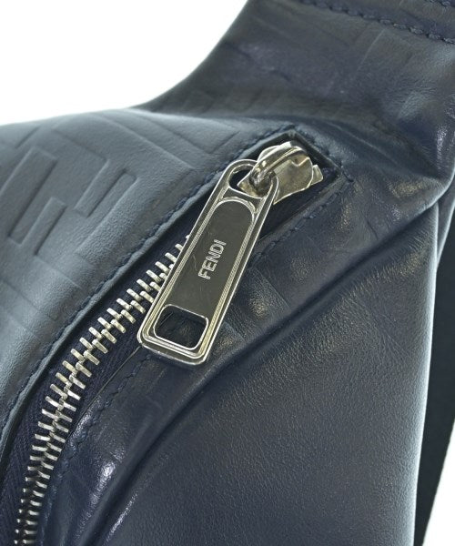 FENDI กระเป๋าสะพาย