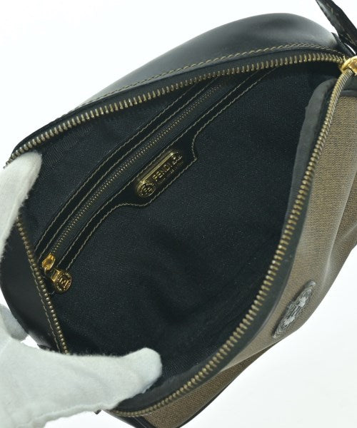 FENDI กระเป๋าสะพาย