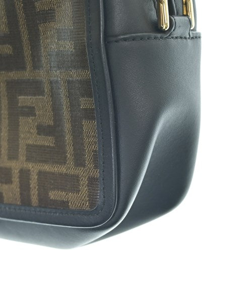 FENDI กระเป๋าสะพาย