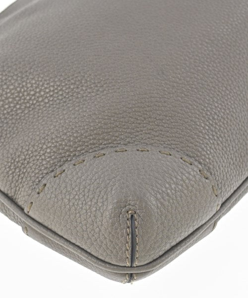 FENDI กระเป๋าสะพาย