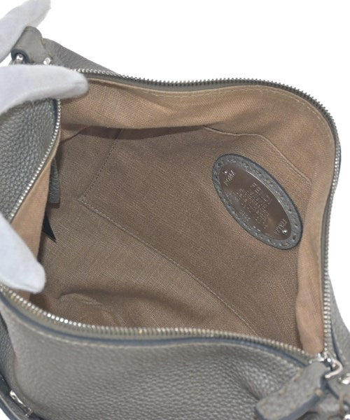 FENDI กระเป๋าสะพาย
