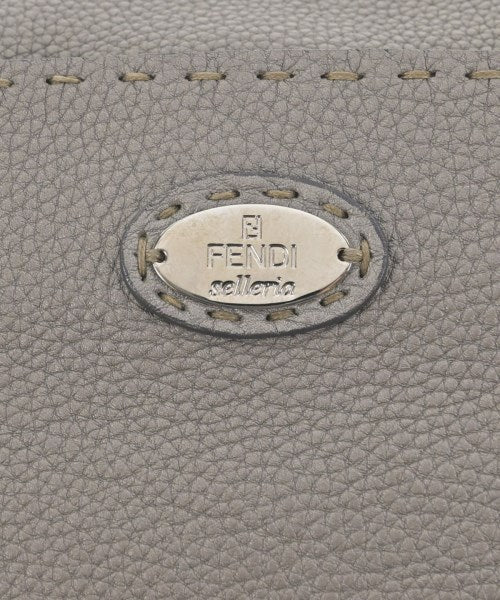 FENDI กระเป๋าสะพาย