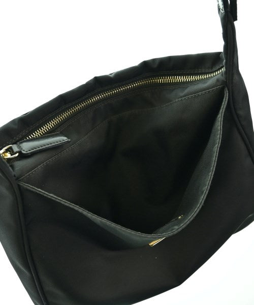 FENDI กระเป๋าถือ