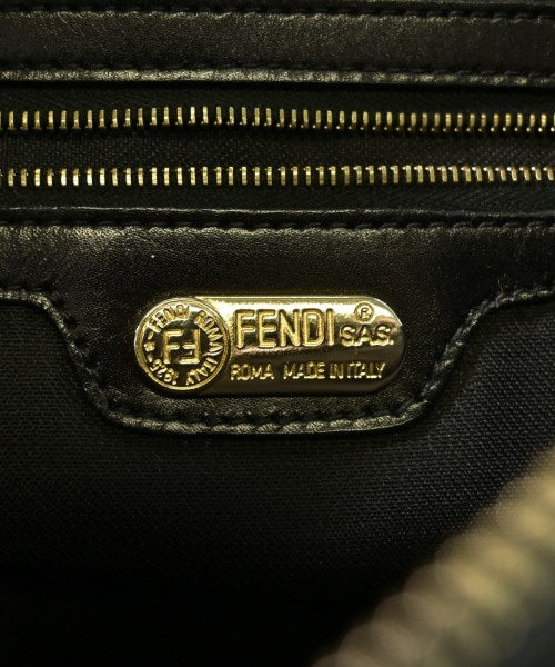 FENDI กระเป๋าถือ