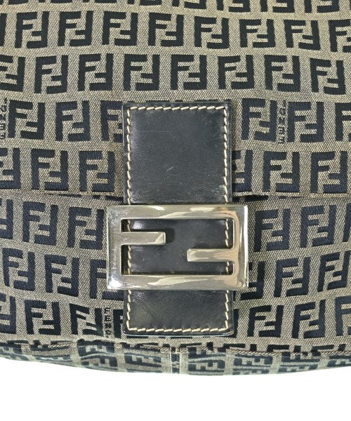 FENDI กระเป๋าถือ