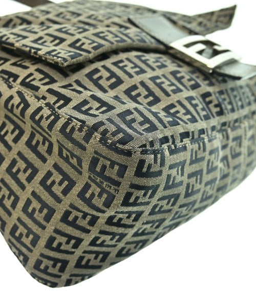 FENDI กระเป๋าถือ