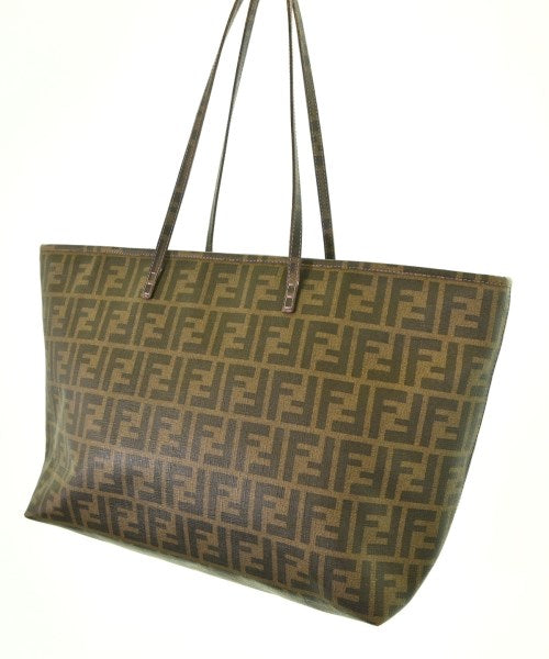 FENDI กระเป๋าถือขนาดใหญ่