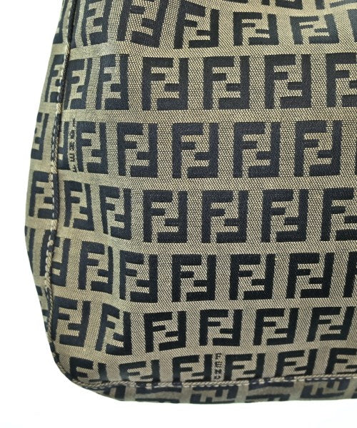 FENDI กระเป๋าถือ