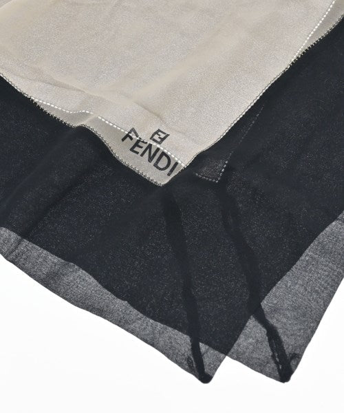 FENDI ผ้าพันคอ