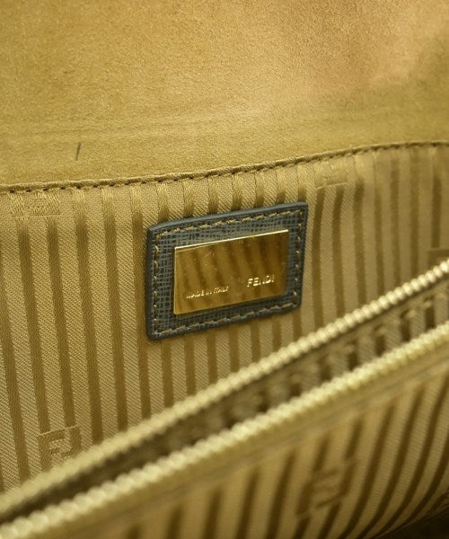 FENDI คลัตช์