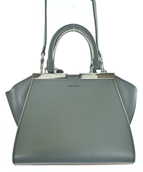 FENDI กระเป๋าถือ