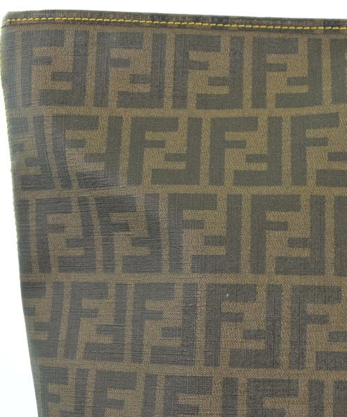 FENDI กระเป๋าถือขนาดใหญ่