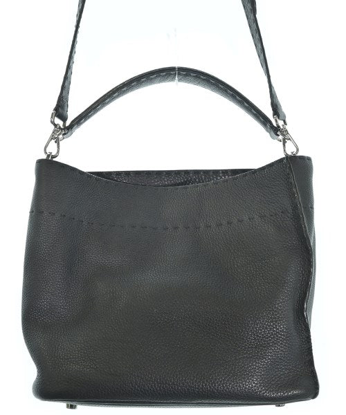 FENDI กระเป๋าสะพาย