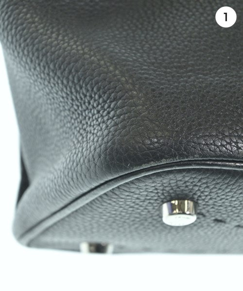 FENDI กระเป๋าสะพาย