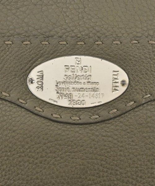 FENDI กระเป๋าสะพาย