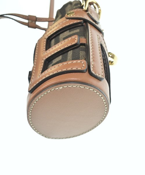 FENDI กระเป๋าสะพาย