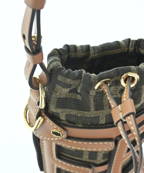 FENDI กระเป๋าสะพาย