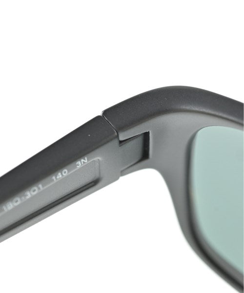 PRADA SPORT แว่นกันแดด