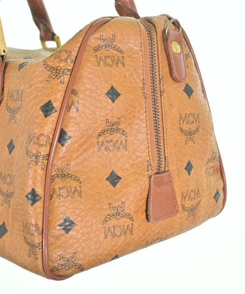 MCM กระเป๋าใส่อุปกรณ์ขนาดใหญ่