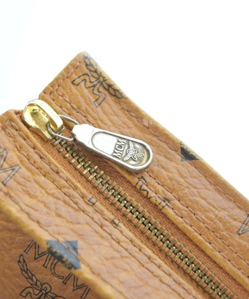 MCM กระเป๋าถือขนาดใหญ่