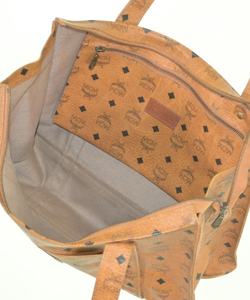 MCM กระเป๋าถือขนาดใหญ่